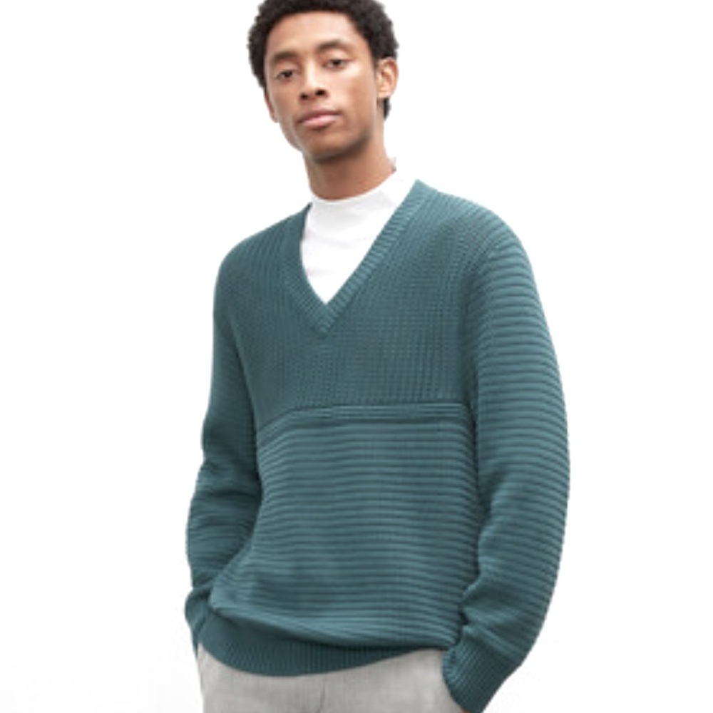 Club Monaco Mesh V-neck Sweater